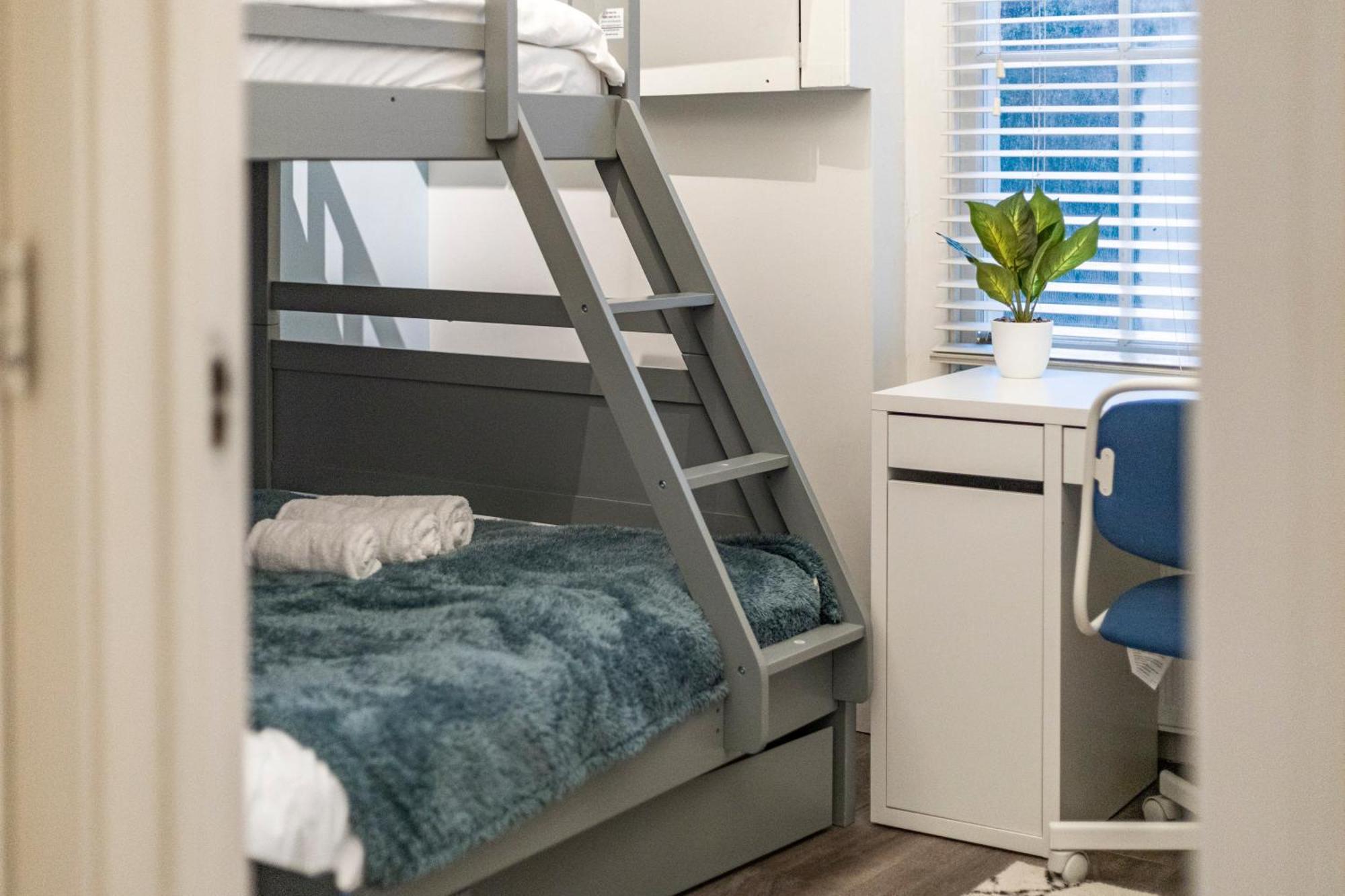 Апартаменты Notting Hill Retreat 2 Bedroom Лондон