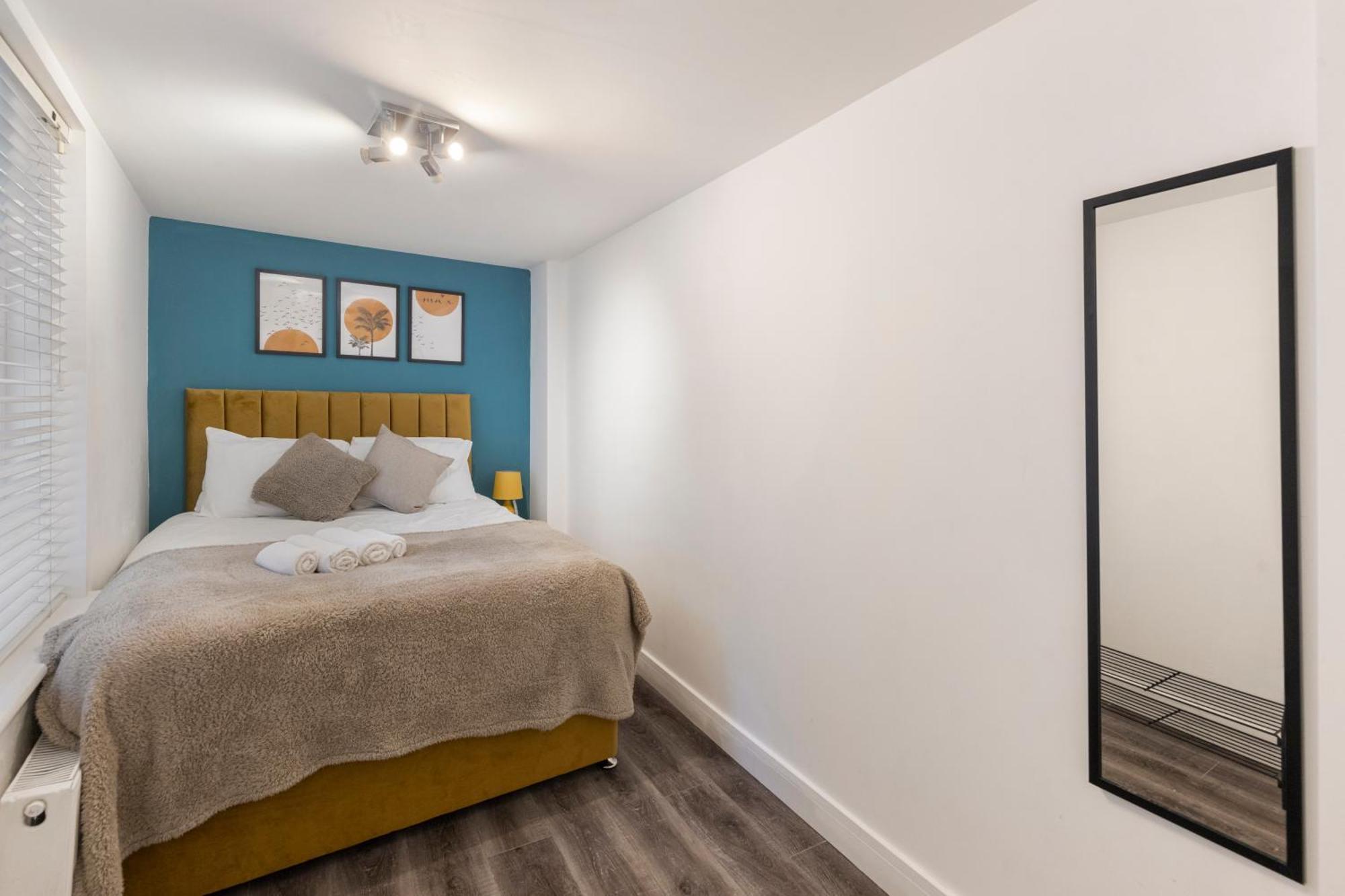 Апартаменты Notting Hill Retreat 2 Bedroom Лондон