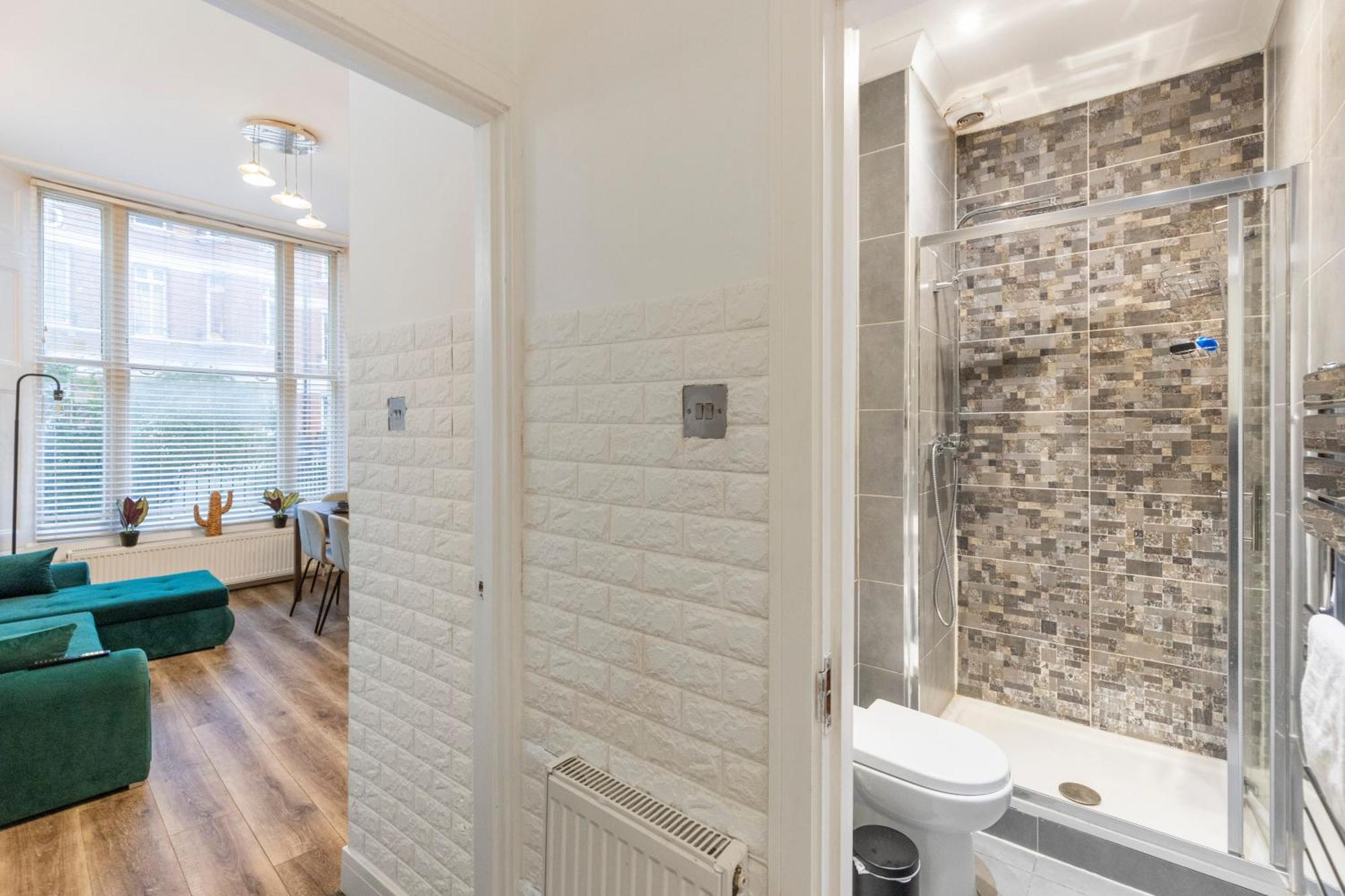 Апартаменты Notting Hill Retreat 2 Bedroom *